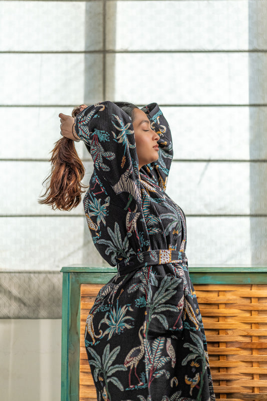 Knot Your Average Kimono- Jungle Noir